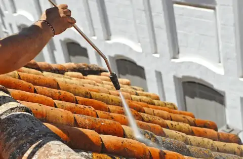 Nettoyage de toitures - Jarzé Villages